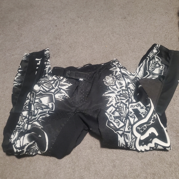 Fox Riding Gear - Picture 2 of 10